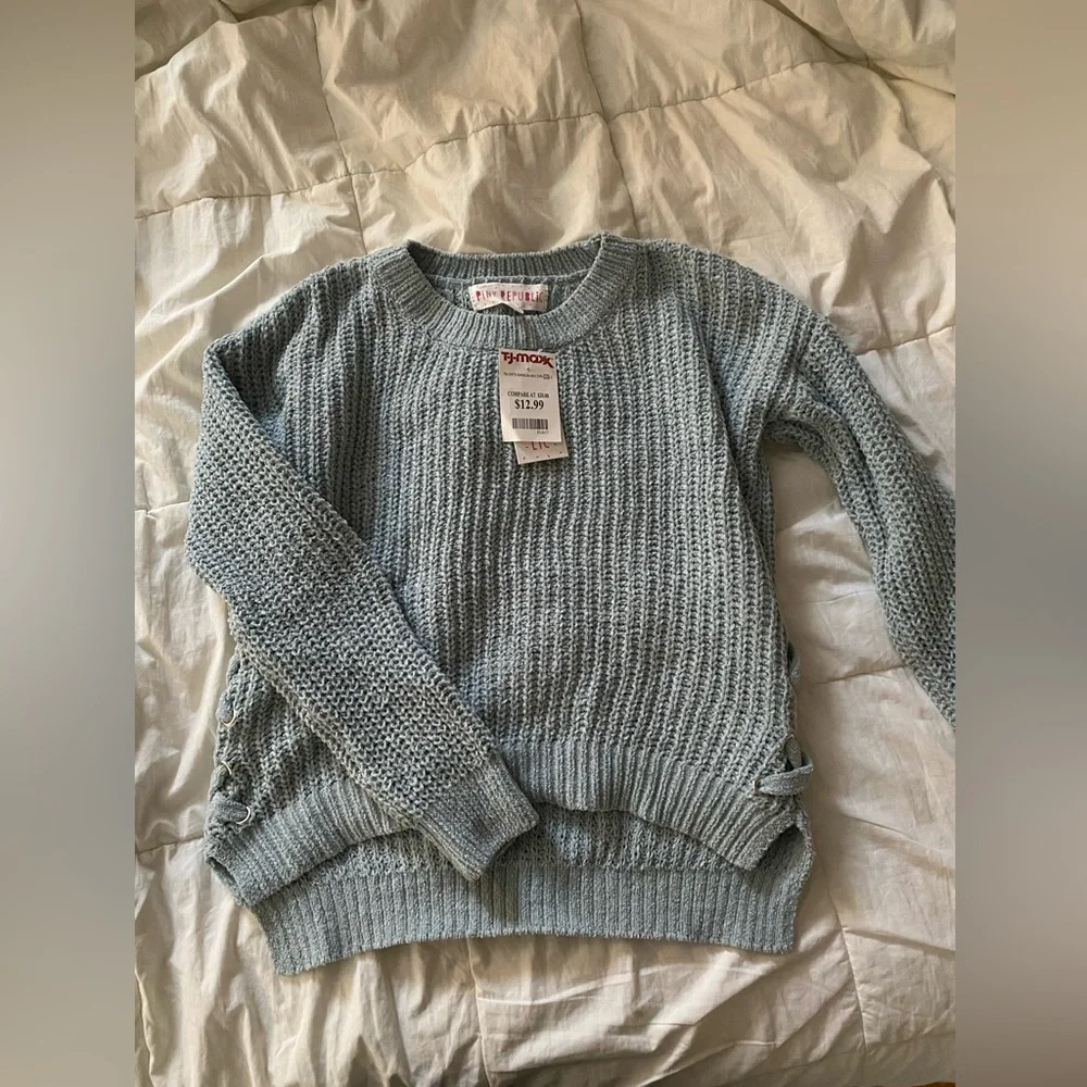Pink republic blue sweater - Picture 1 of 5